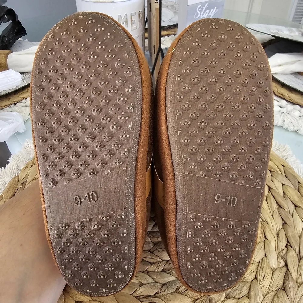 Woody Brown Kids Boot Slippers